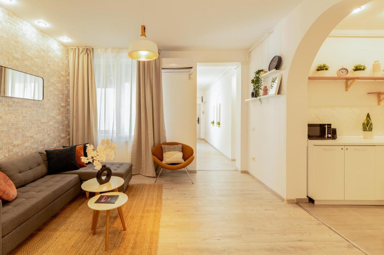 Ideal Stay: Spacious 2Br Apt Near Calea Victoriei Bukarest Exterior foto